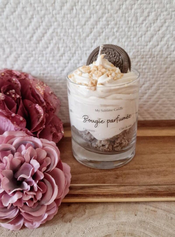 Bougie gourmande senteur Macaron pâte d'amande déco oreo classique