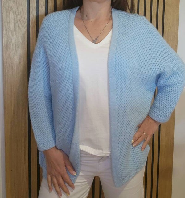 Gillet nid d'abeille manche chauve souris bleu ciel