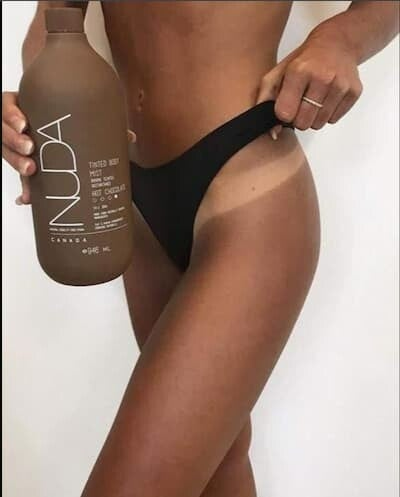 Spray tan gauche