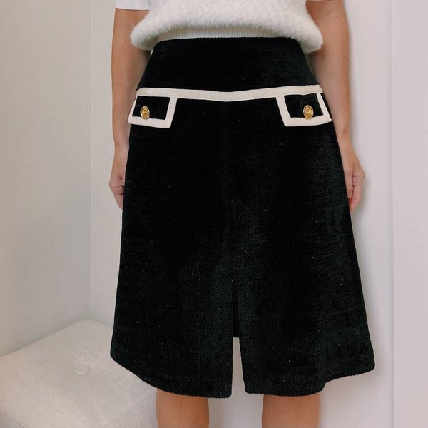 Elisabetta Franchi FW ‘21: tweed rok met contrasterende details