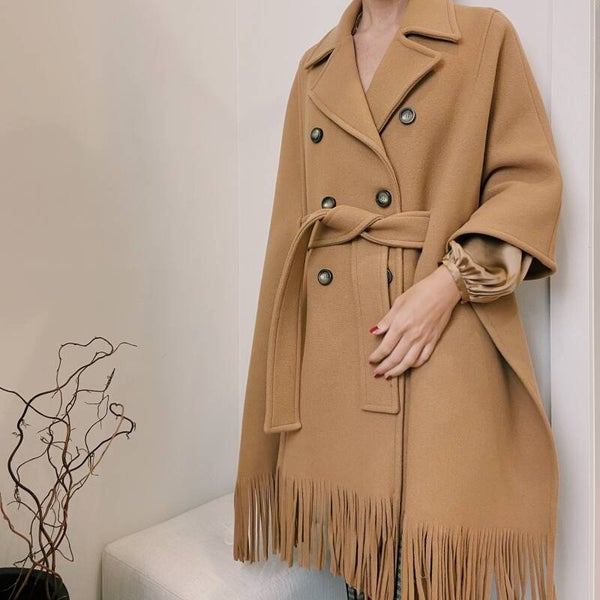 PINKO FW '21: cape met franjes