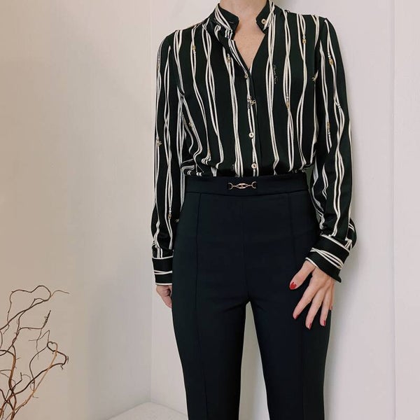 Elisabetta Franchi FW ‘21: blouse met opstaande kraag