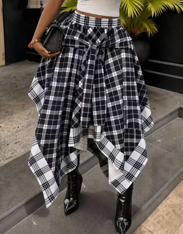 High waisted loose fit tie up plaid skirt