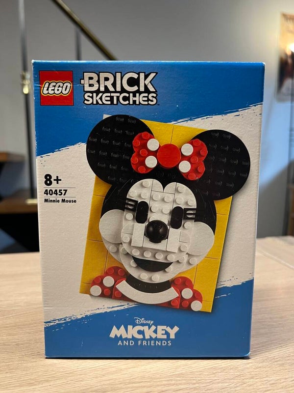 LEGO Minnie Mouse