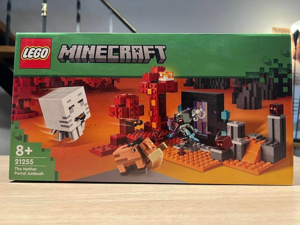 LEGO Hinderlaag bij het Nether-portaal