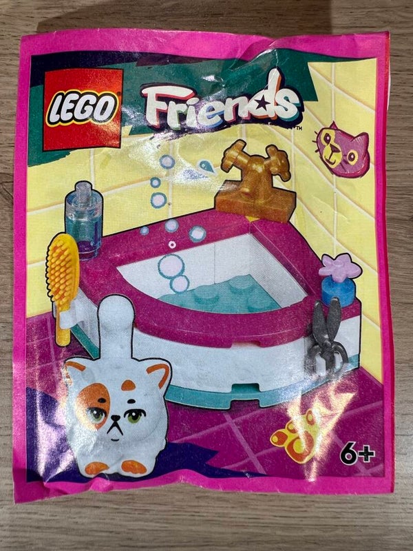 LEGO Cat Grooming