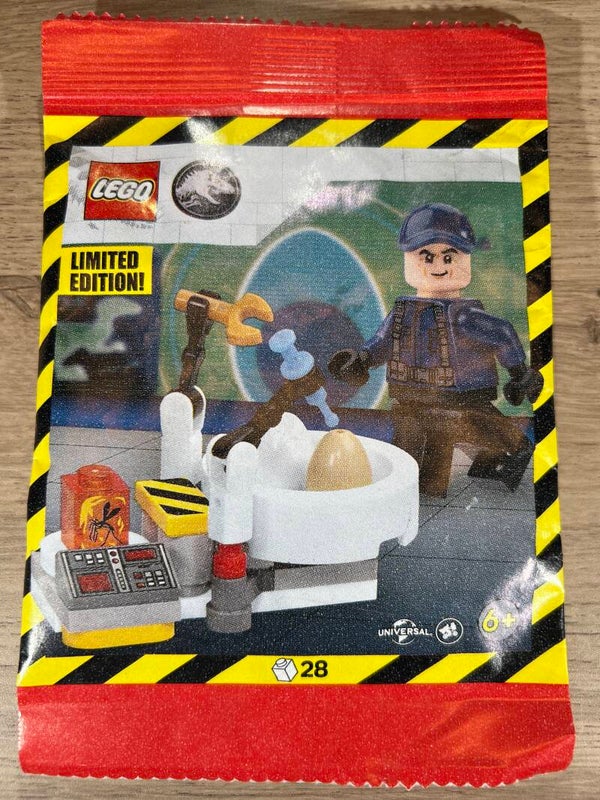LEGO Ranger with Laboratory