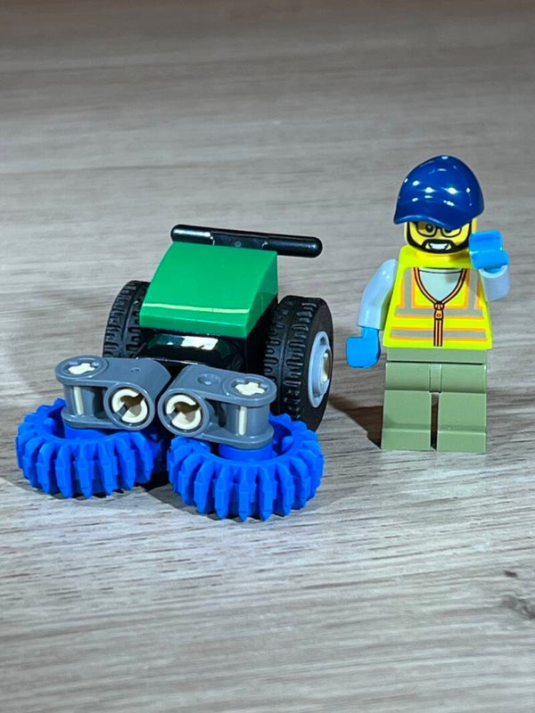 LEGO Sweeper