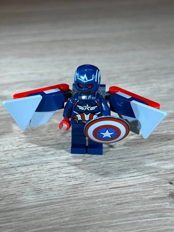 LEGO Captain America with collectors box