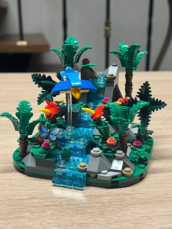 LEGO  Tropisch regenwoud diorama
