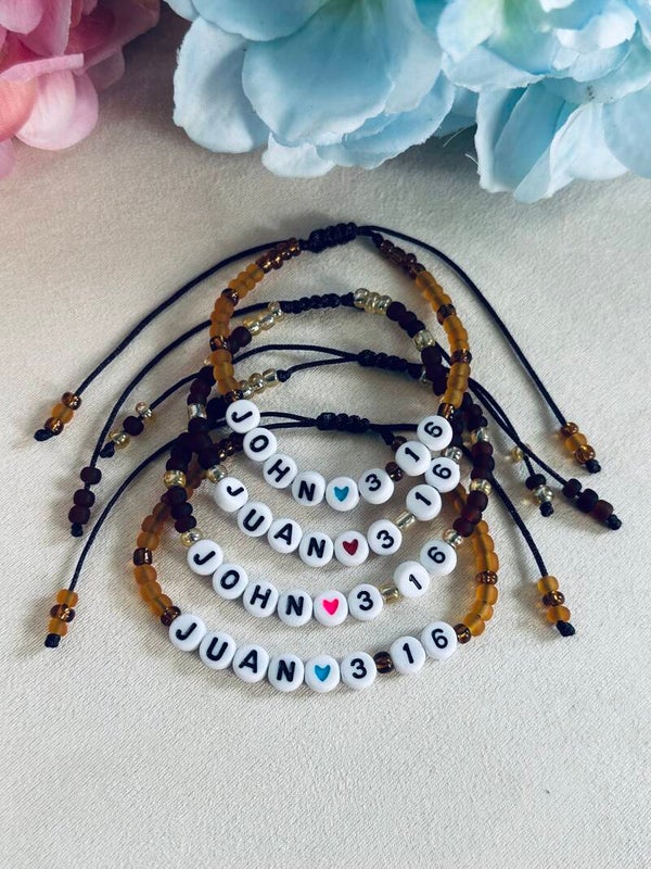 Pulseras con Versículos o Palabras