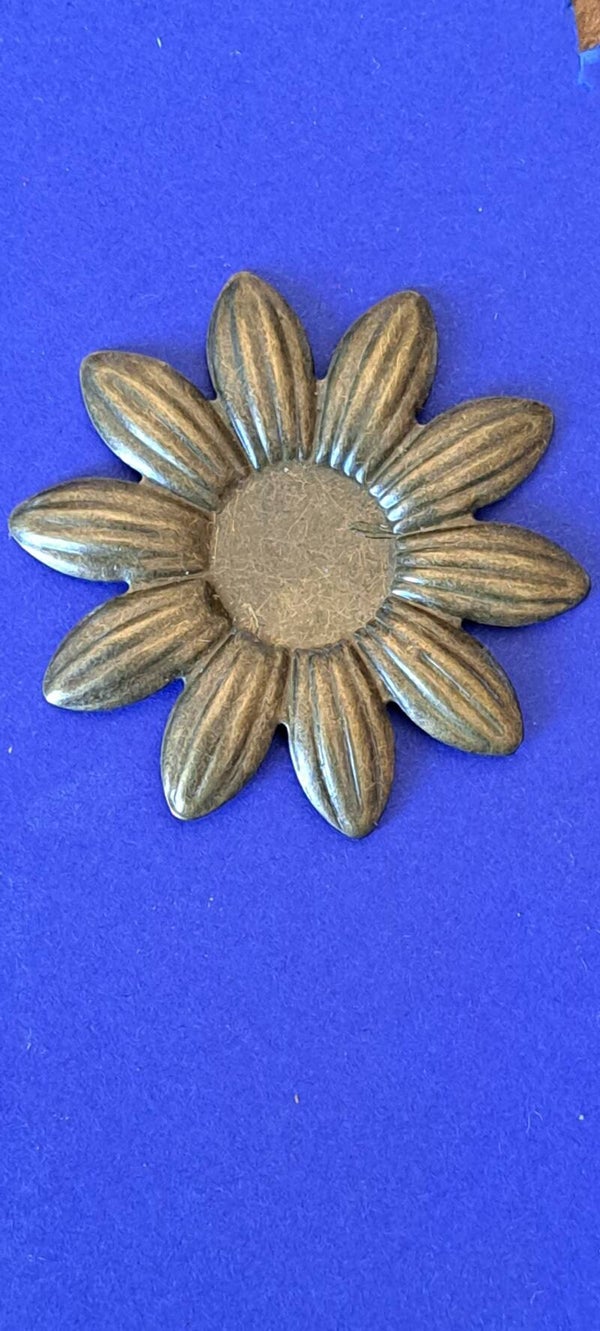 Filigraan embellishments bloem 8