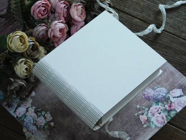 Kreatywna chipboard album