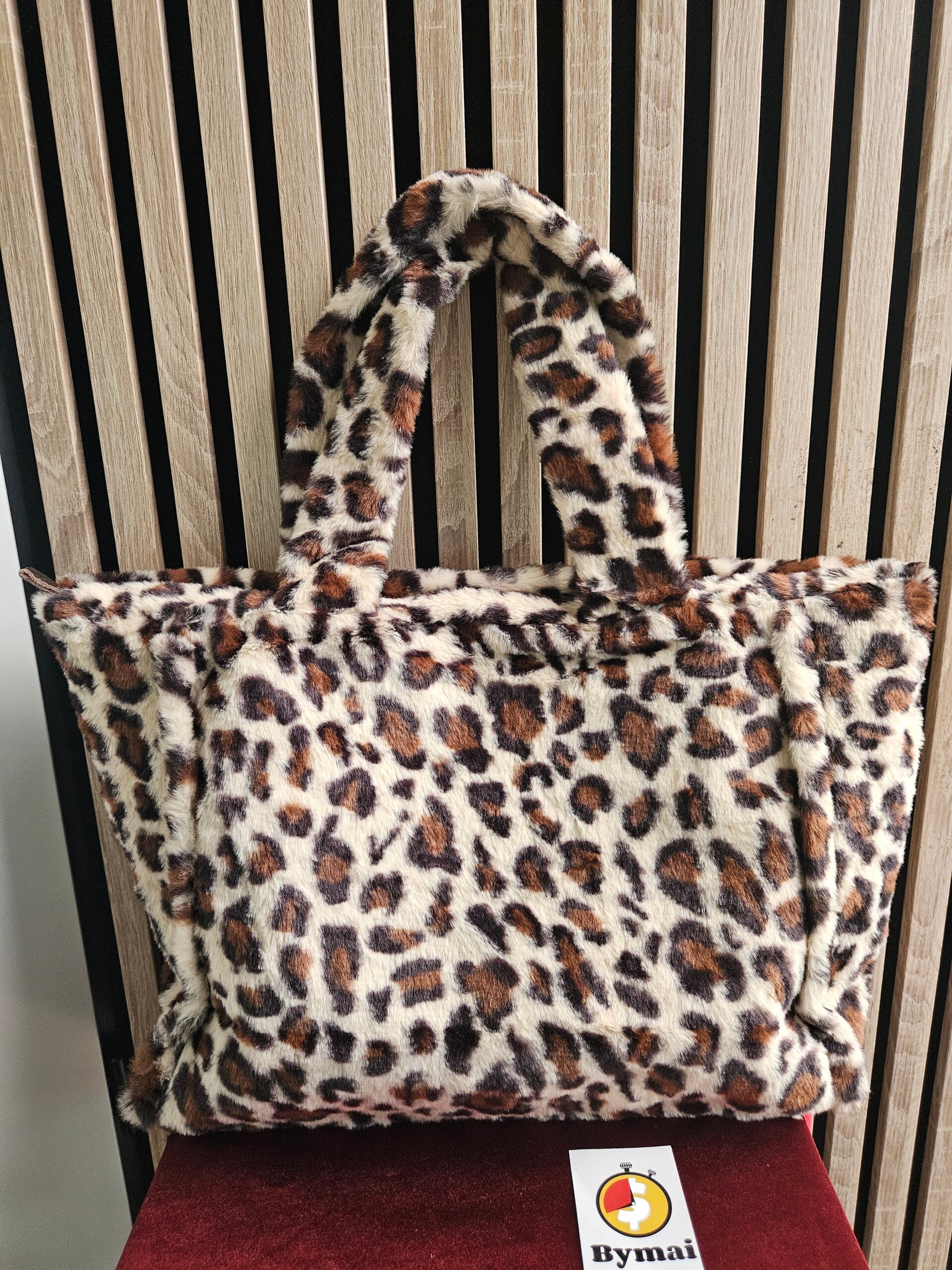 Tas AM leopard