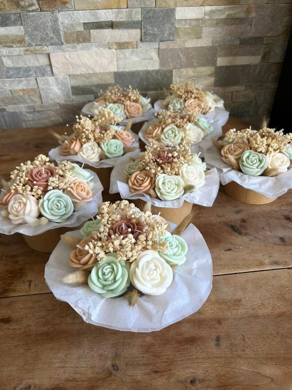 💐 Bouquet taille M – diamètre 15 cm