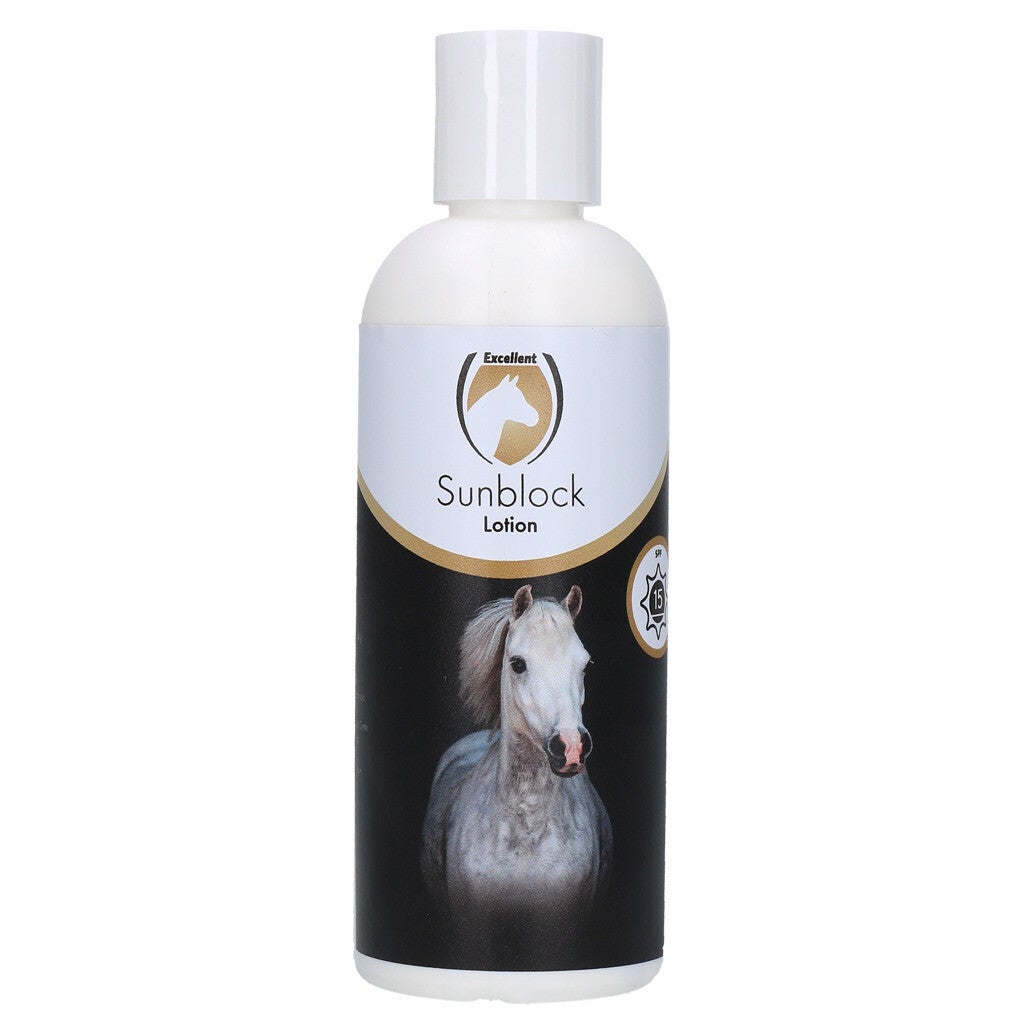 Excellent Horse Hoof Oil Plus 500 ml Hoefolie met paardenvet om de hoeven in optimale conditie te houden en een mooie glans te geven.