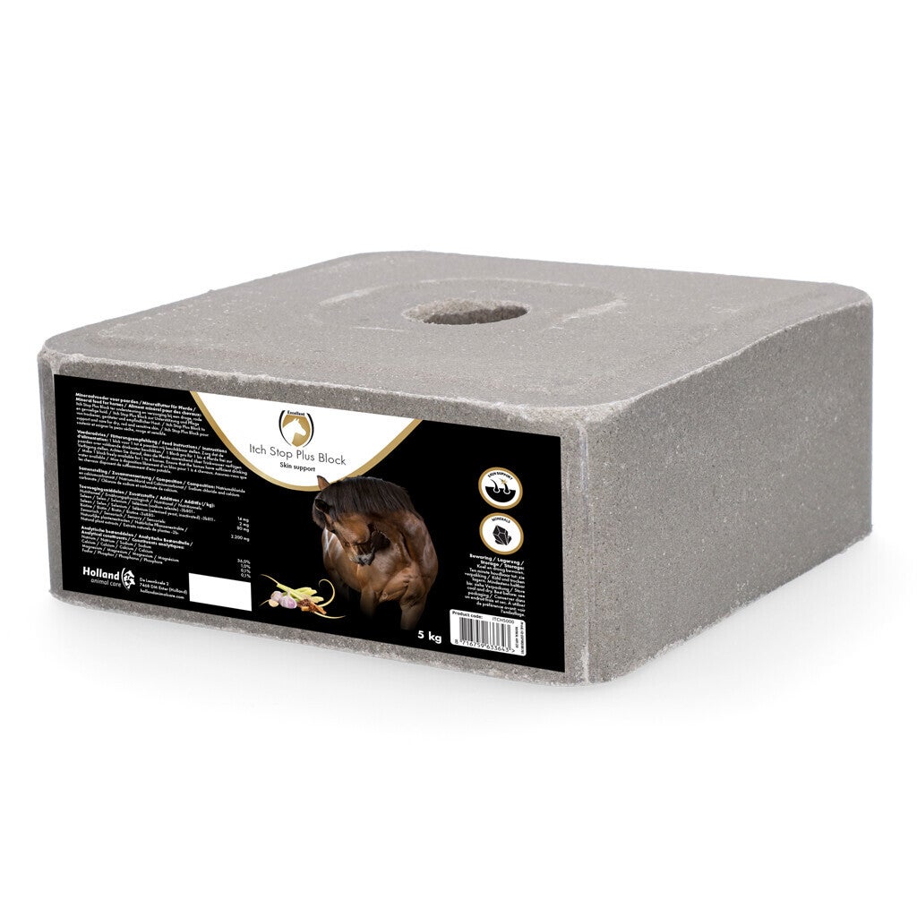 Excellent Horse Itch Stop Plus Block 5 kg Een mineralenliksteen voor paarden ter ondersteuning van de droge, rode en gevoelige huid.