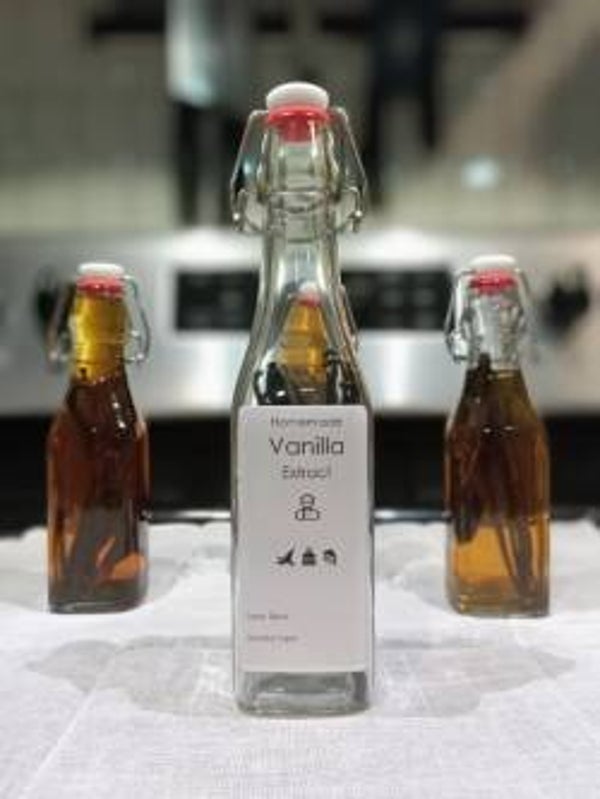 DIY Vanilla Extract Kit