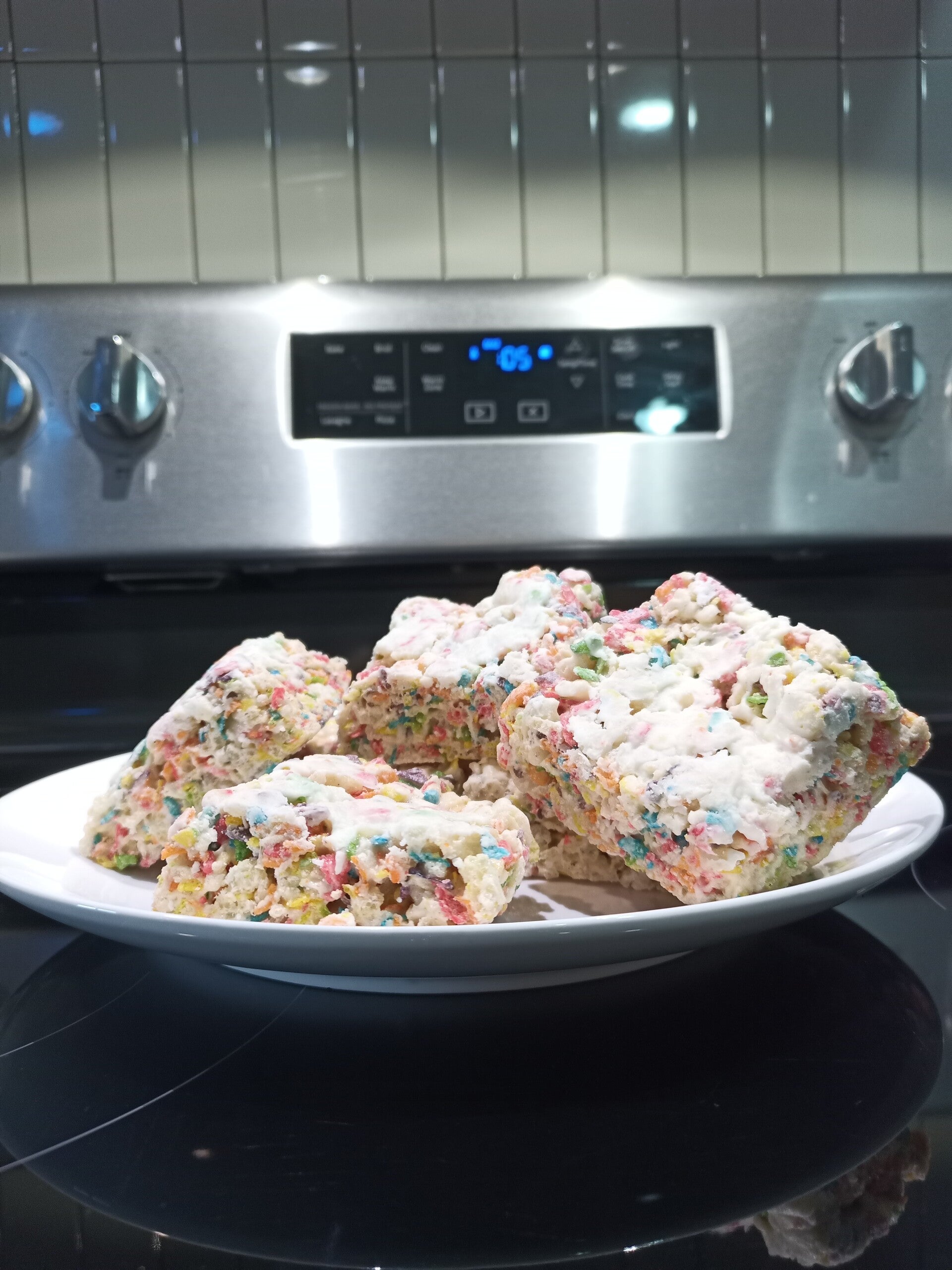 Vanilla Rice Crispy Treats with Fruity Pebbles