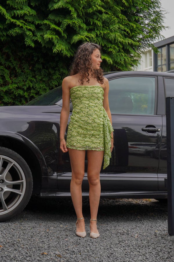 Licht groene sparkly mini dress