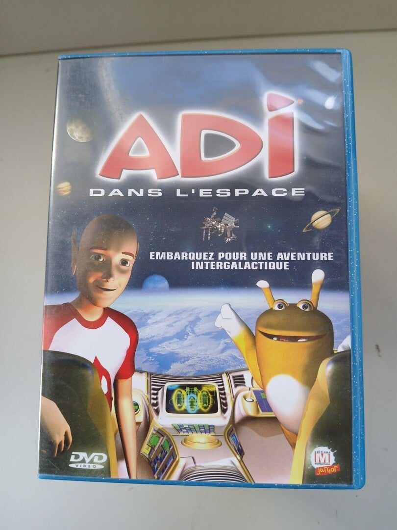 Adi dans l'espace (2003)