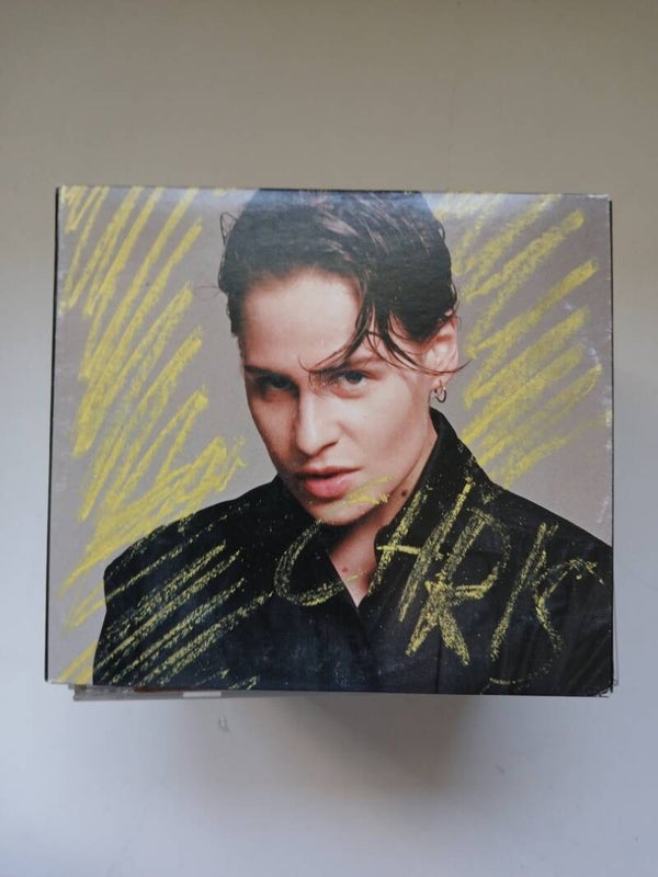 Christine And The Queens – Chris