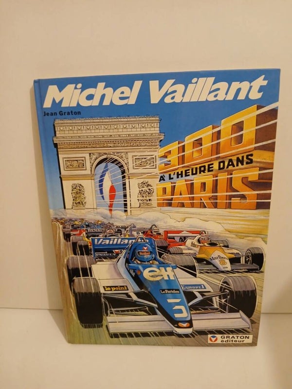 Michel Vaillant 42. 300 à l'heure dans Paris