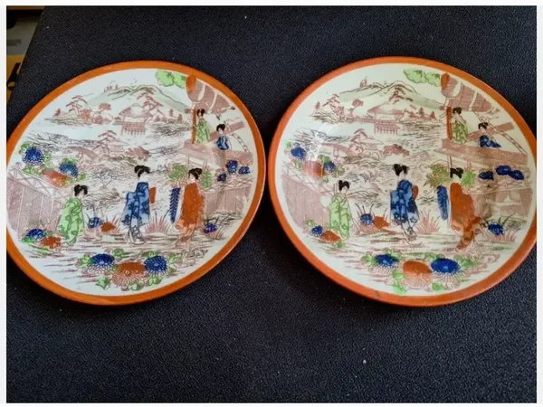 2 Japanse porseleinen bordjes