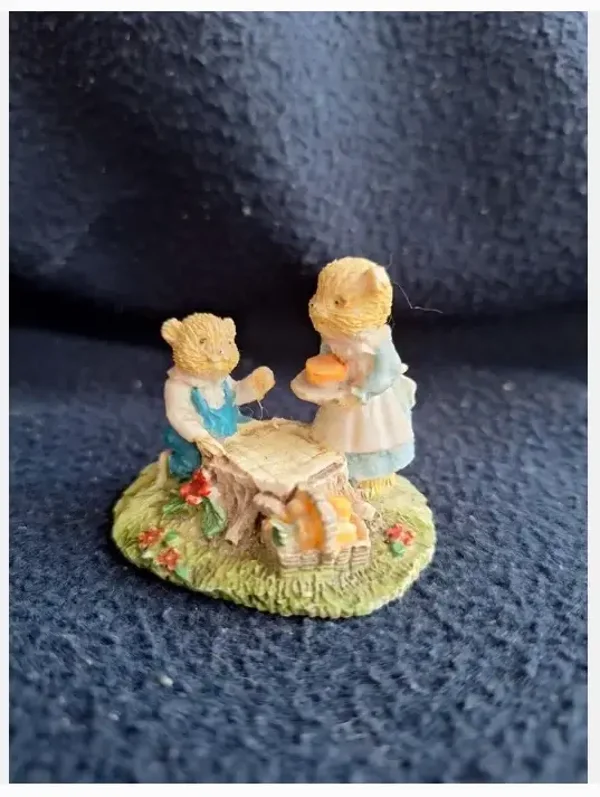 Beeldje beren picknick