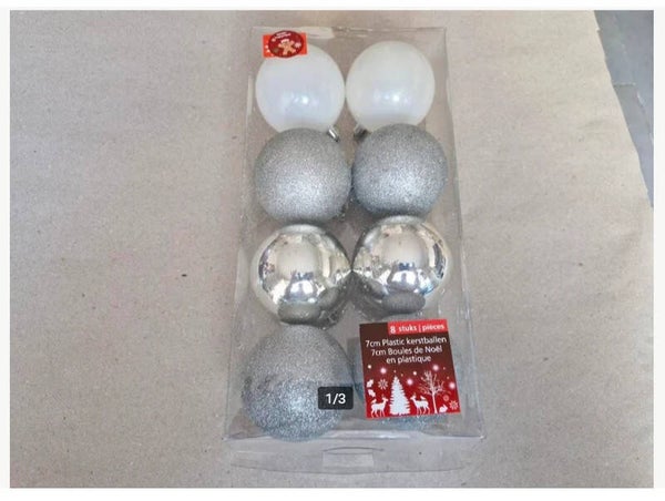 8 stuks Mix color kerstballen