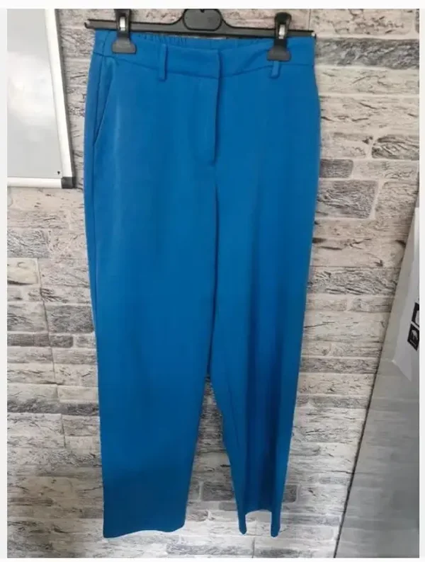 Blauwe nette broek maat 36