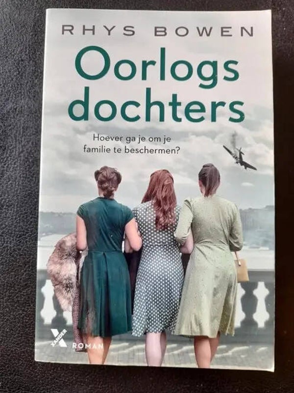 Boek oorlogs dochters