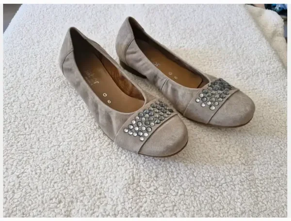 Bruine ballerina's met steentjes maat 39