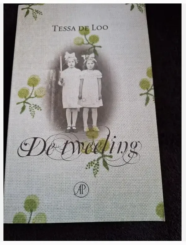 De tweeling Van Tessa de Loo