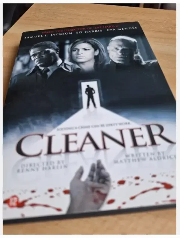 Dvd cleaner