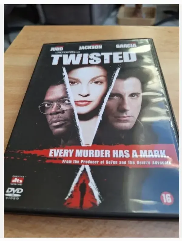 Dvd twisted