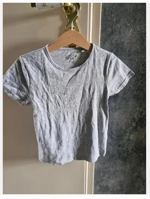 Grijs effen tshirt maat 116