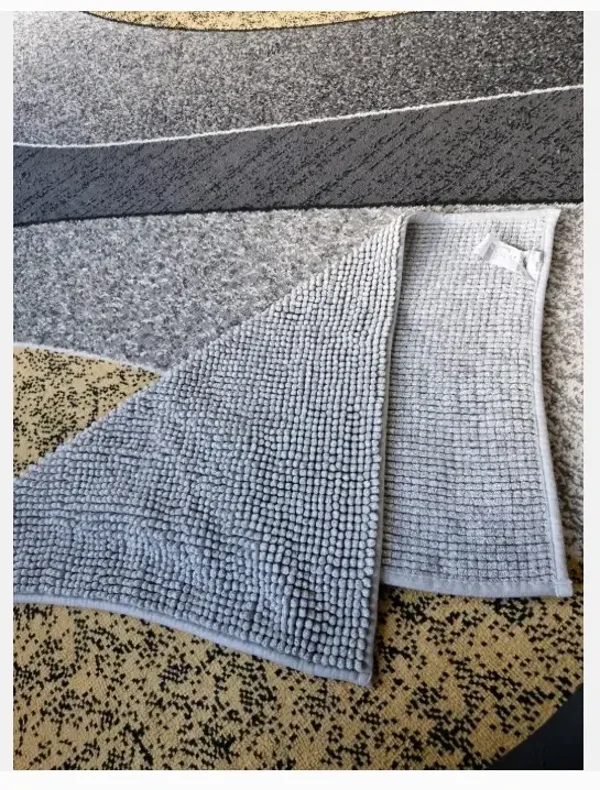 Grijze badmat 20x32cm