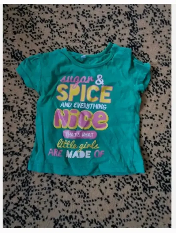 Groen sugar en Spice tshirt maat 80