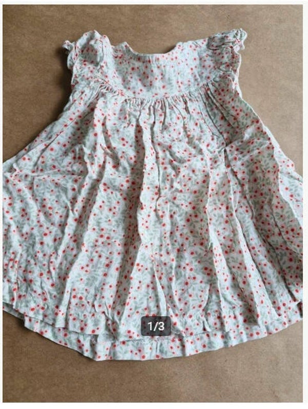 Jurkje met bloemen en blaadjes Maat 56