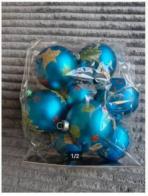 8 kerstballen Blauw Met glitter