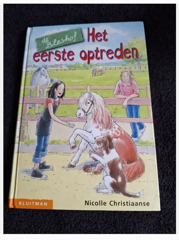 Nicolle Christiaanse - Het eerste optreden