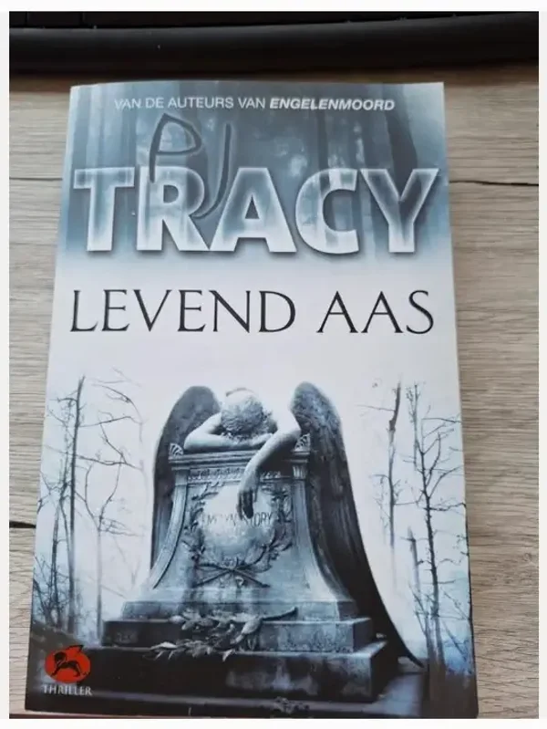 P.J. Tracy - Levend aas