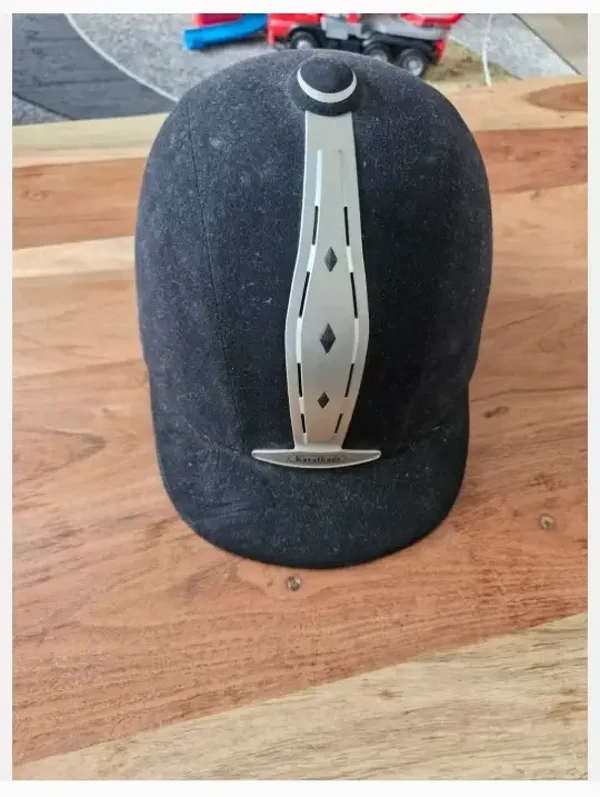 Paardenhelm van kavalkade maat 7 1/4