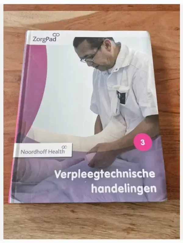 Petra van Bussel - Theorieboek verpleegtechnische handelinge