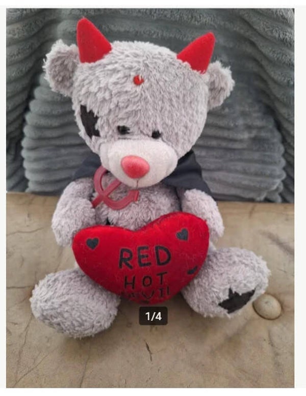 Red Hot devil knuffel