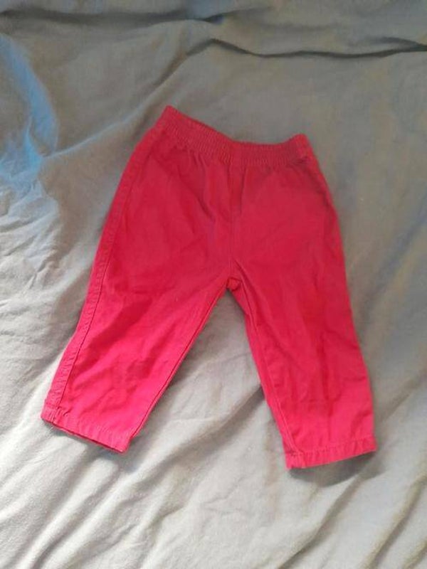 Rode broek Maat 12 maanden