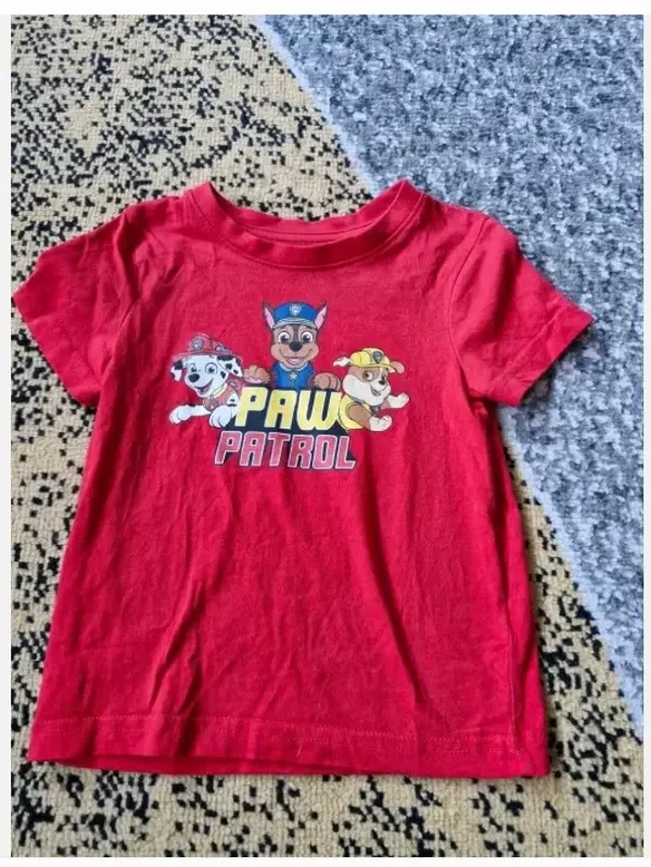 Rood paw patrol tshirt maat 92