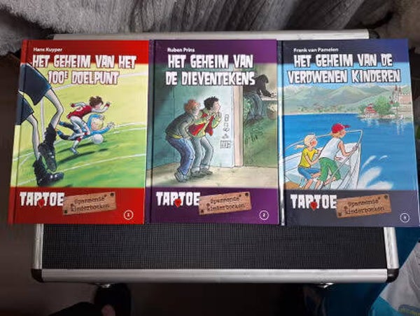 Serie van 8 Taptoe boeken