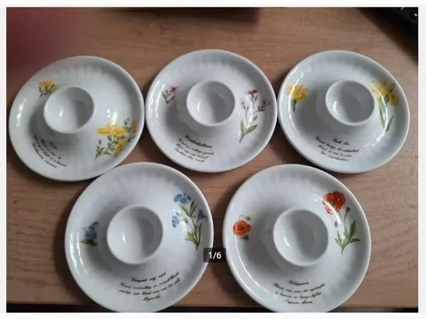 Set van 5 eierdopjes